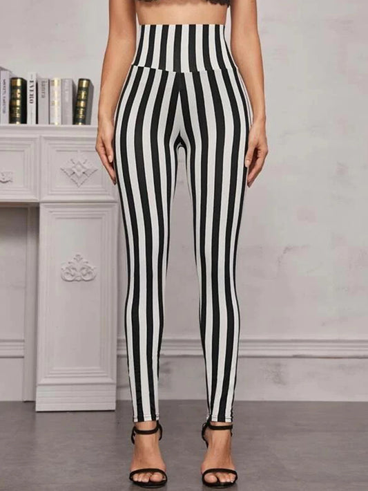 Black and White Vertical Striped Printed Leggings